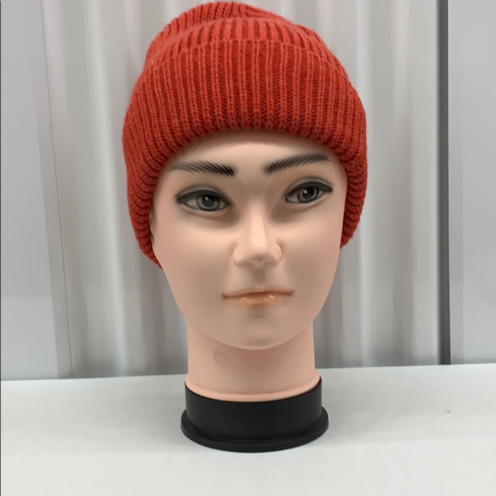 Basic hat